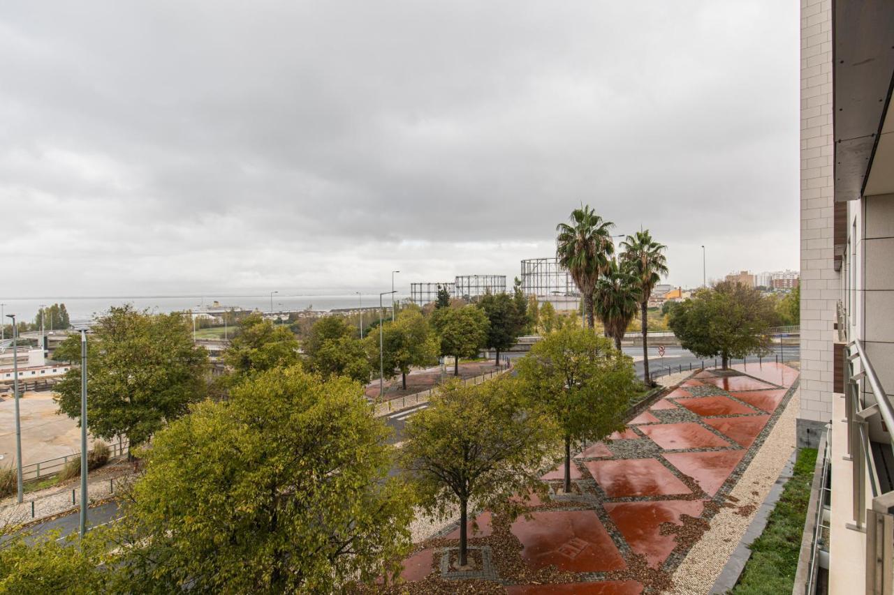 River View Apartment By Lisbon Heart Exterior photo